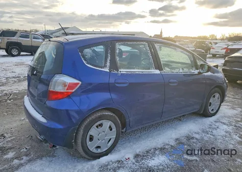 2012 Honda Fit z USA, uszkodzony, nr VIN JHMGE8H38CC037165